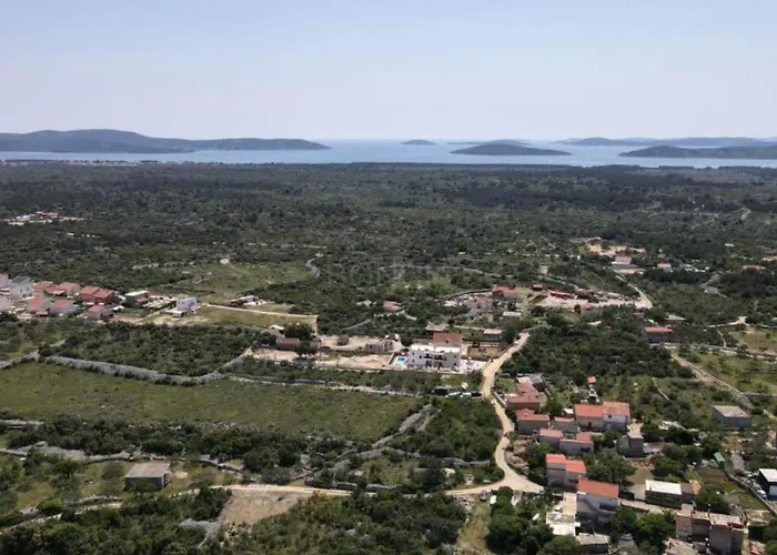 Sunset With Outdoor Pool Villa *